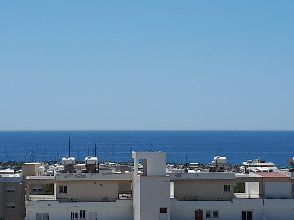 Appartement Bayview Terraces à Limassol Extérieur photo
