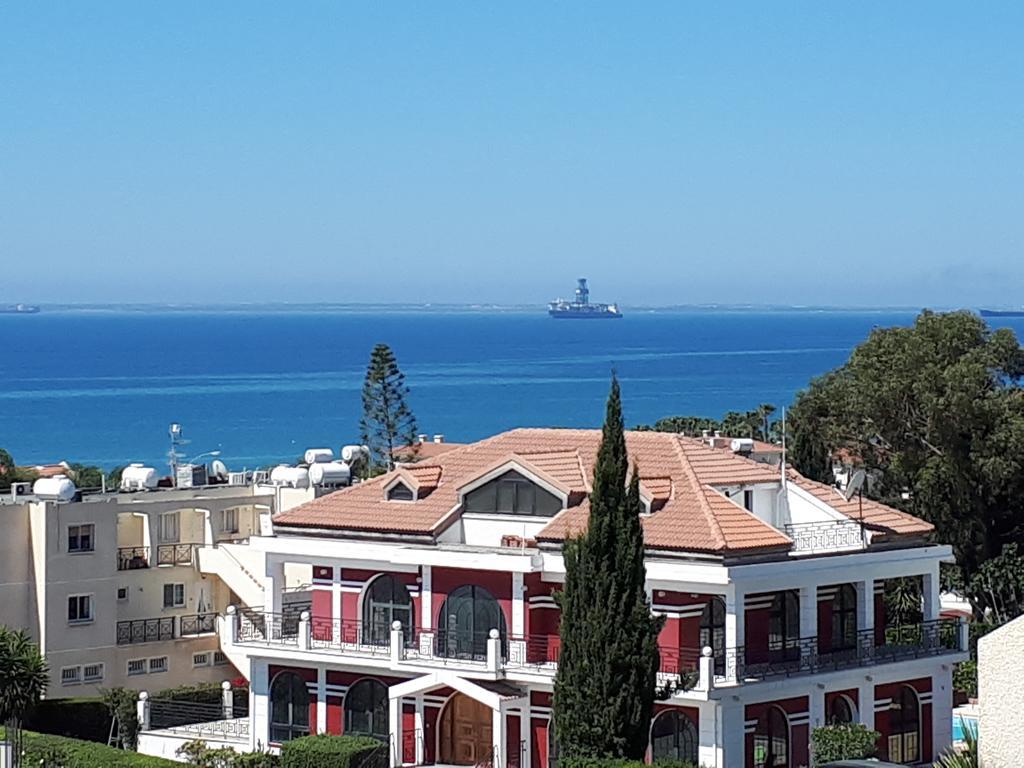 Appartement Bayview Terraces à Limassol Extérieur photo